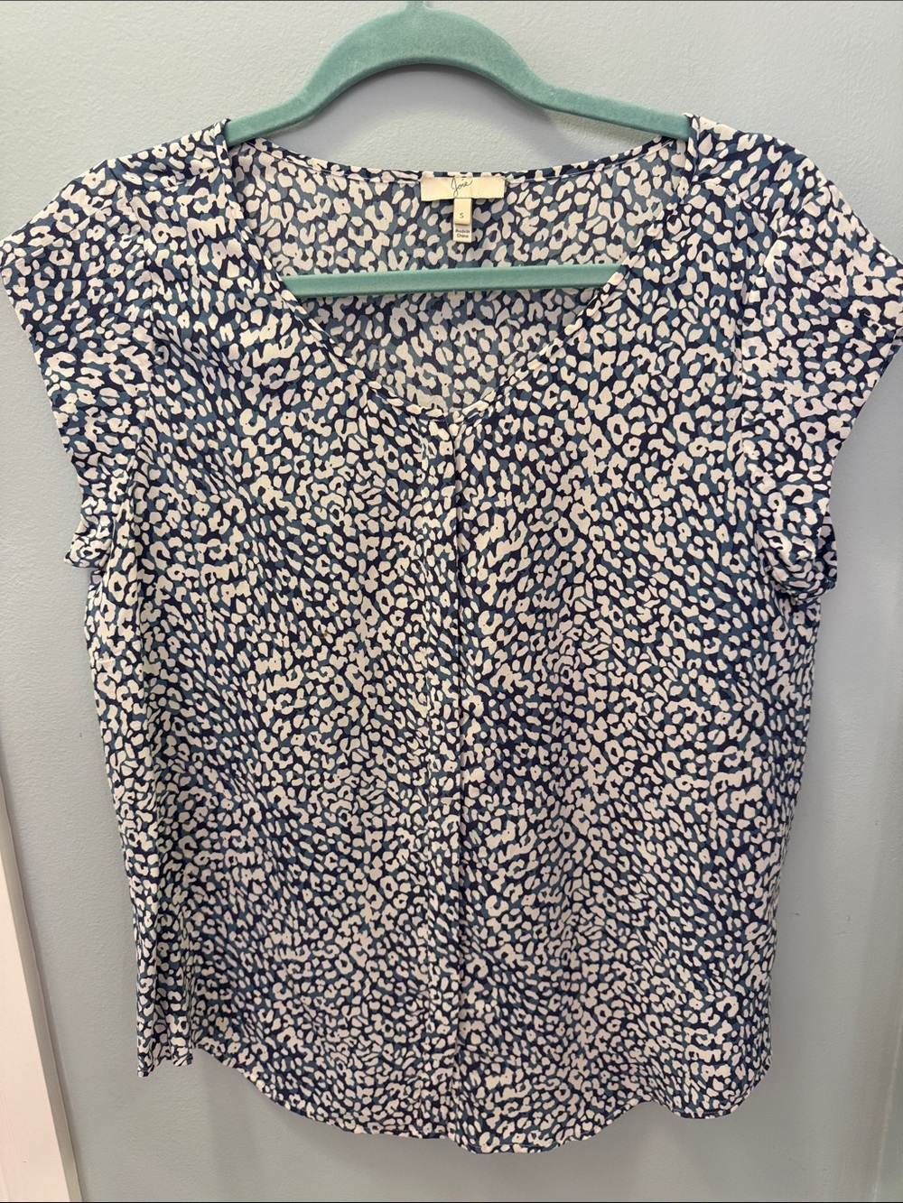 Joie silk cap sleeve blouse